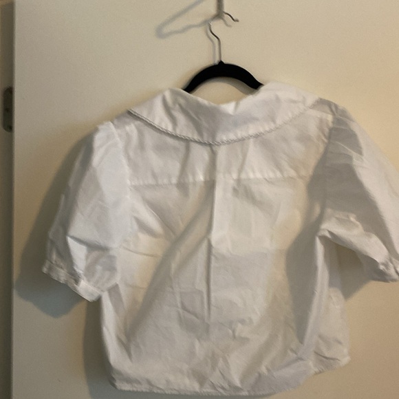 Very J Cotton Poplin, cropped large collar button down sz Med - Picture 7 of 7